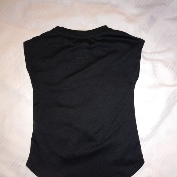 Girl's Size 4 | Nike Dry Fit - Picture 3 of 9